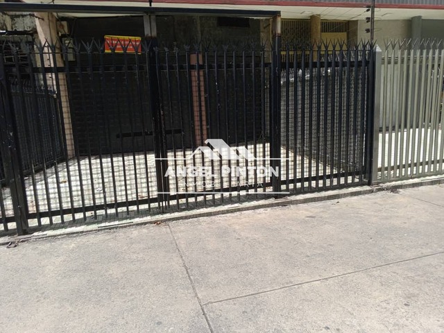 #6167 - LOCAL COMERCIAL para Venta en Caracas - A