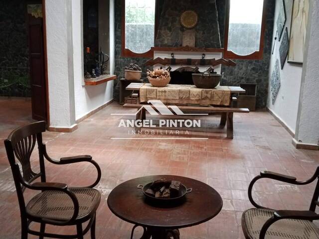 #6285 - CASA para Venta en La Puerta - T - 3