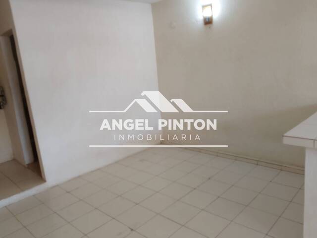APARTAMENTO para Alquiler en Maracaibo - 4