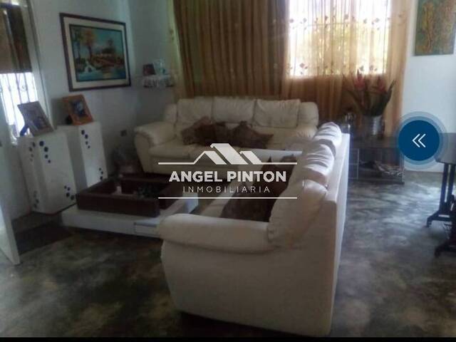 #6390 - CASA para Venta en Caracas - A - 3