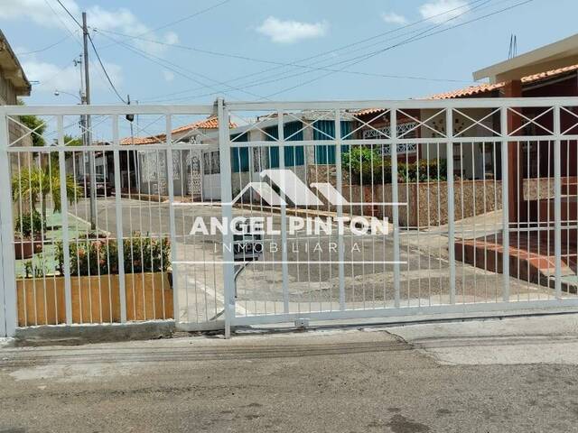 #6701 - CASA para Alquiler en Maracaibo - V - 2
