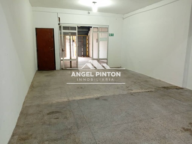 LOCAL COMERCIAL para Alquiler en Barquisimeto - 5