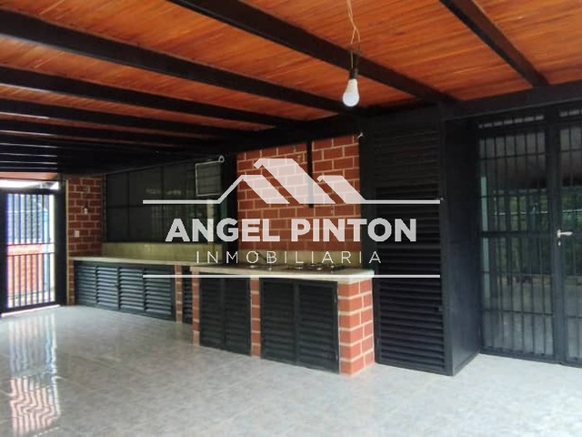APARTAMENTO para Alquiler en Guarenas - 4
