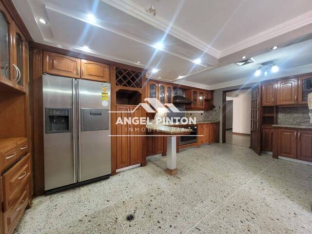 #6814 - CASA para Venta en Maracaibo - V - 2