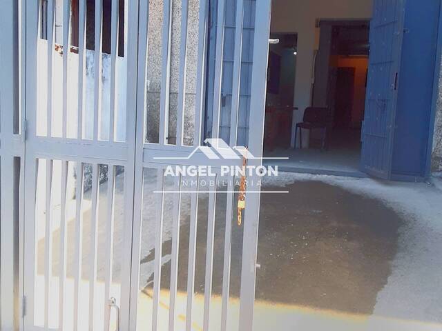 #6877 - LOCAL COMERCIAL para Venta en Caracas - A