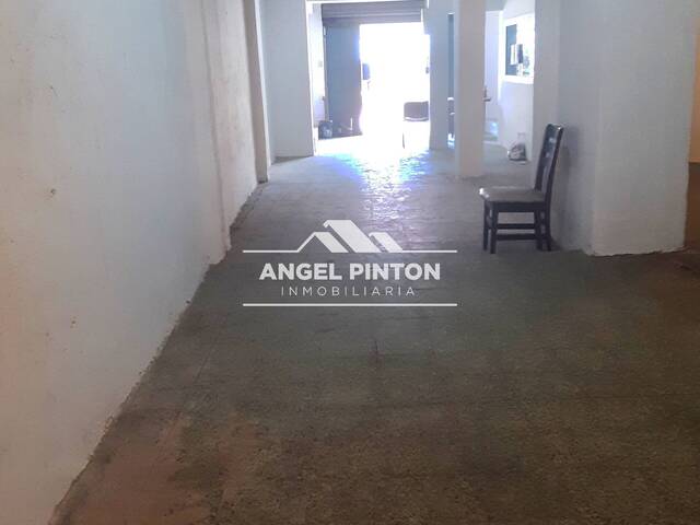 #6877 - LOCAL COMERCIAL para Venta en Caracas - A