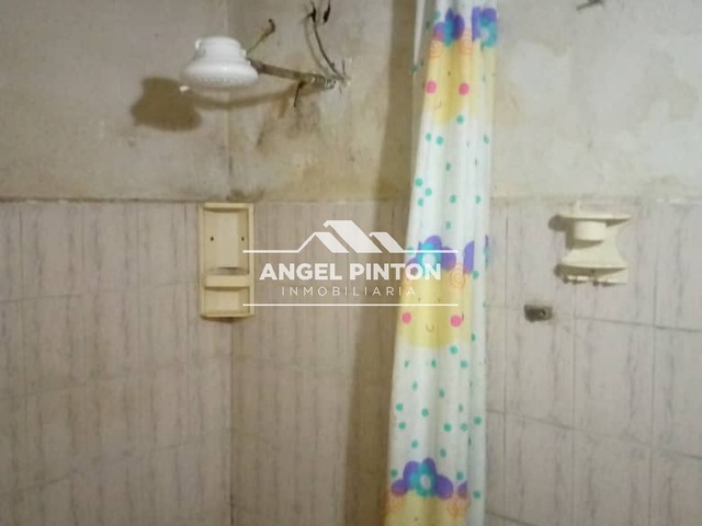 HABITACIÓN para Alquiler en Caracas - 5