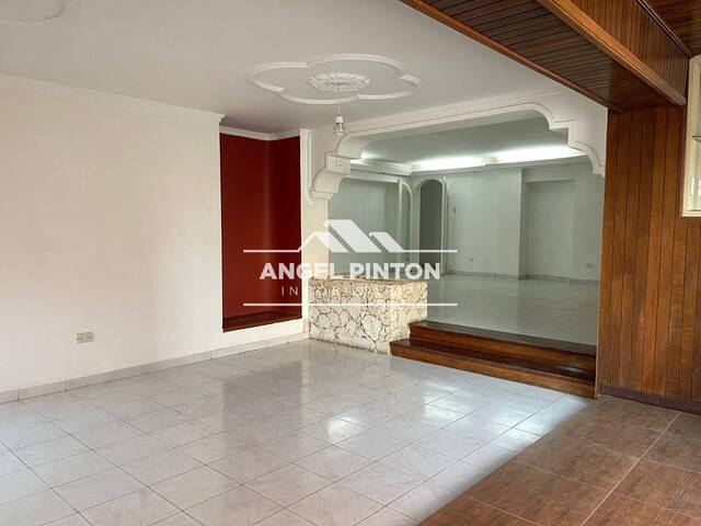 #7272 - APARTAMENTO para Venta en Maracaibo - V
