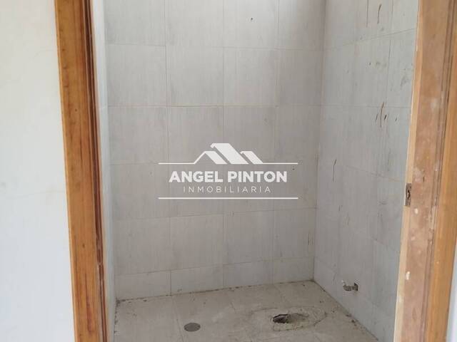 #25108 - LOCAL COMERCIAL para Venta en Maracaibo - V - 2