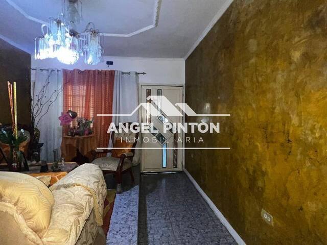 #7142 - CASA para Venta en Maracaibo - V - 2