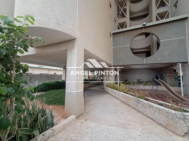 #7143 - APARTAMENTO para Venta en Maracaibo - V - 3