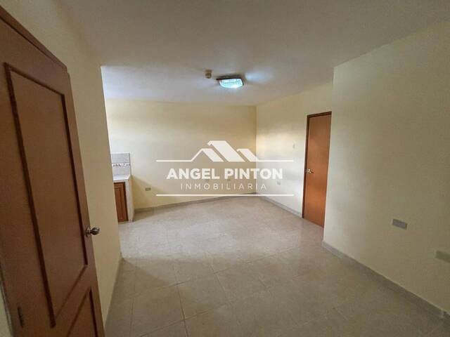#20098 - HABITACIÓN para Venta en Maracaibo - V - 2