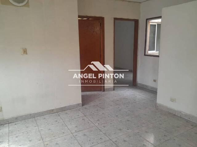 #71919 - LOCAL COMERCIAL para Venta en Maracaibo - V - 2