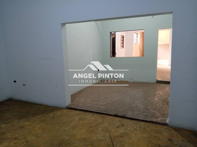 #517231 - LOCAL COMERCIAL para Venta en Barquisimeto - K - 2