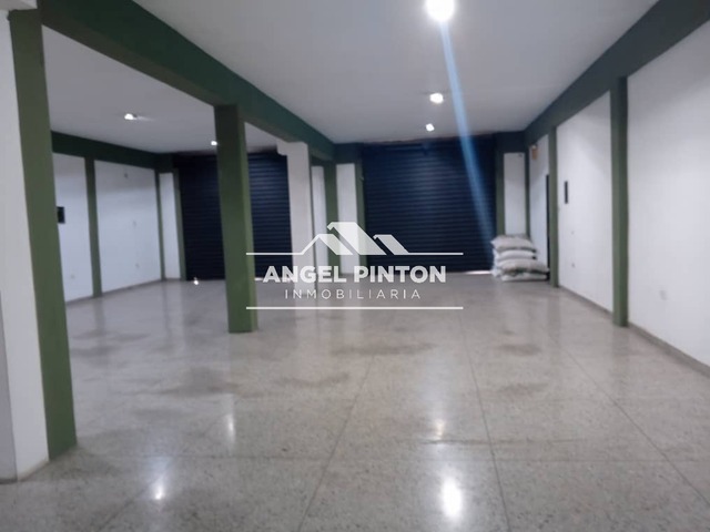 LOCAL COMERCIAL para Alquiler en Barquisimeto - 4