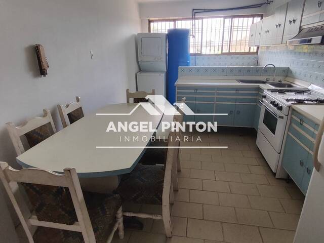 APARTAMENTO para Alquiler en Maracaibo - 5