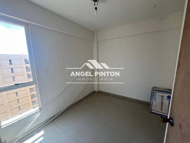 #03011 - APARTAMENTO para Venta en Maracaibo - V - 2