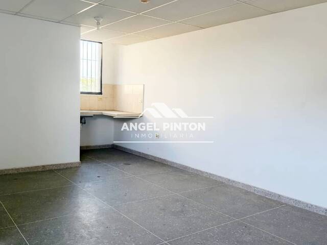#7361 - CONSULTORIO para Alquiler en Acarigua - P - 3