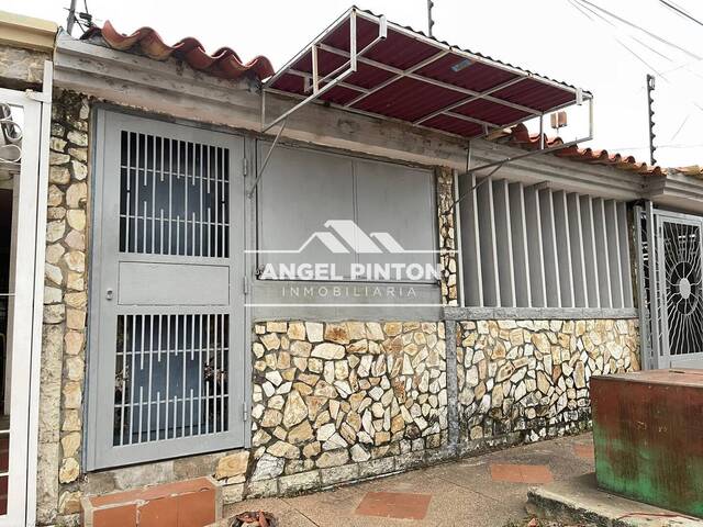 #7363 - CASA para Alquiler en Maracaibo - V - 2