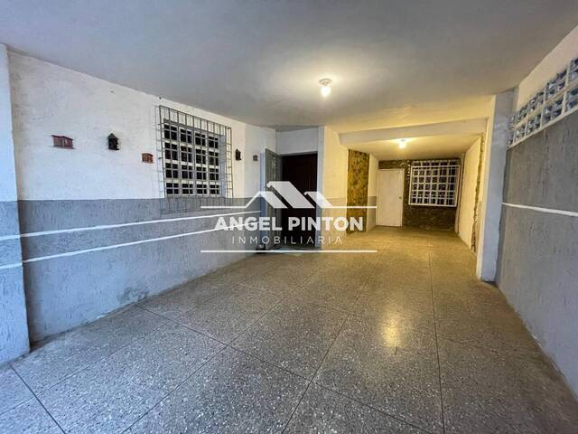 #7363 - CASA para Alquiler en Maracaibo - V - 3