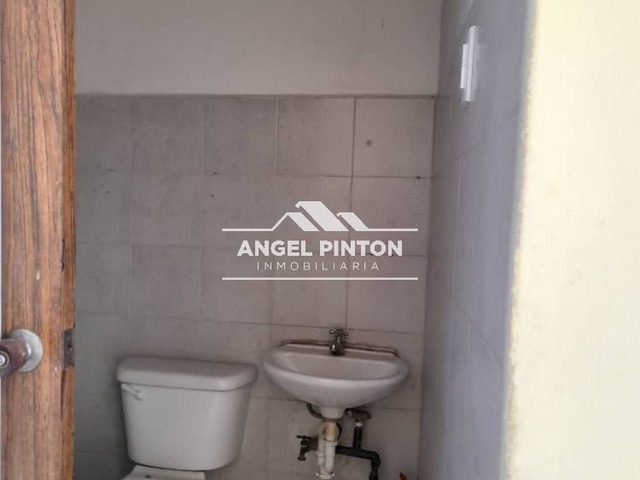 #517378 - LOCAL COMERCIAL para Alquiler en Barquisimeto - K - 3
