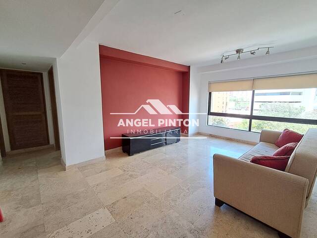#03015 - APARTAMENTO para Venta en Maracaibo - V - 3
