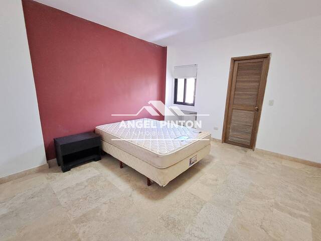 #03015 - APARTAMENTO para Venta en Maracaibo - V - 3