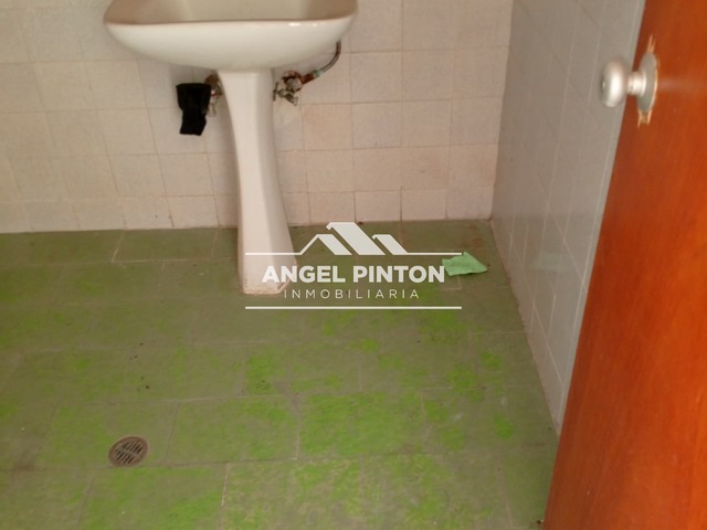 APARTAMENTO para Venta en Puerto Ordaz - 5