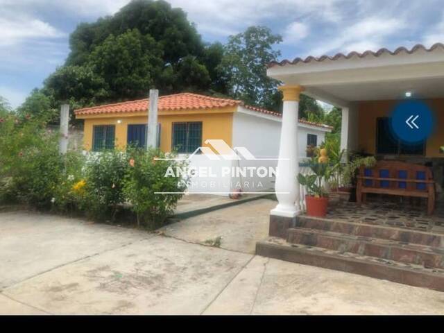 #74022 - CASA para Venta en Higuerote - M - 1