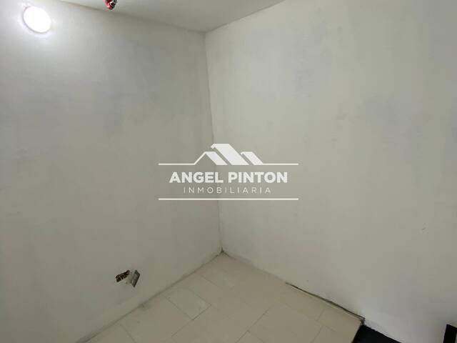 #7423 - LOCAL COMERCIAL para Venta en Maracaibo - V - 3