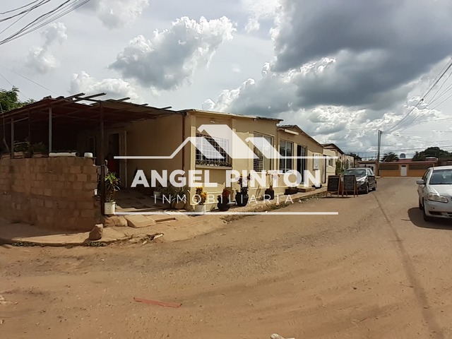 #74257 - CASA COMERCIAL para Venta en Maracaibo - V - 1