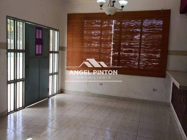 #7525 - EDIFICIO COMERCIAL para Venta en Maracaibo - V - 3