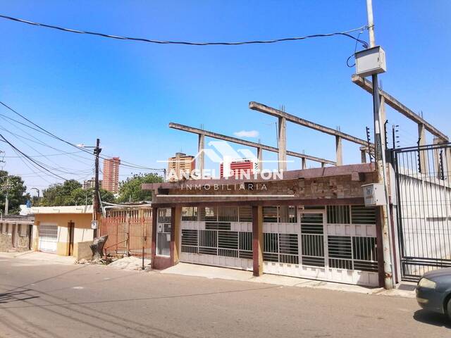 #7536 - CASA COMERCIAL para Venta en Maracaibo - V - 3