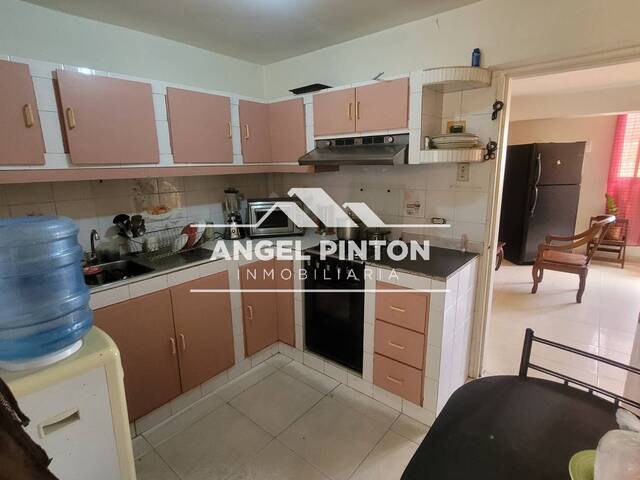 #7539 - APARTAMENTO para Alquiler en Maracaibo - V - 1