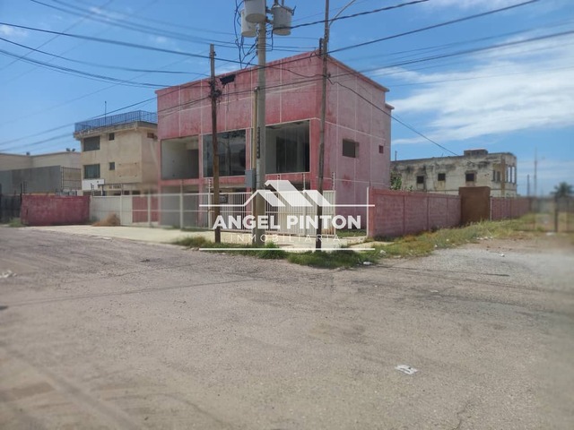 #7540 - EDIFICIO COMERCIAL para Venta en Maracaibo - V - 2