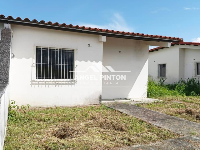 #7542 - CASA para Venta en Araure - P - 1