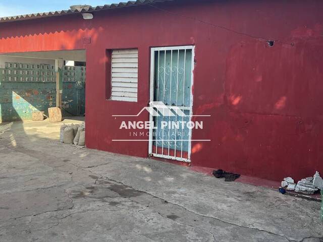 #7555 - CASA COMERCIAL para Venta en Maracaibo - V - 1