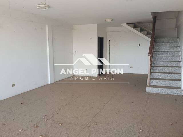 #7567 - LOCAL COMERCIAL para Venta en Cabimas - V - 3