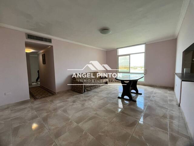 #7582 - APARTAMENTO para Venta en Maracaibo - V - 3