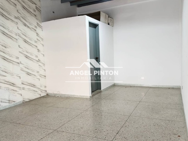 #7601 - LOCAL COMERCIAL para Alquiler en Acarigua - P - 2