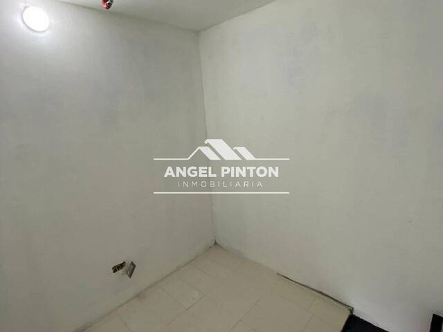 #20011 - LOCAL COMERCIAL para Alquiler en Maracaibo - V - 3