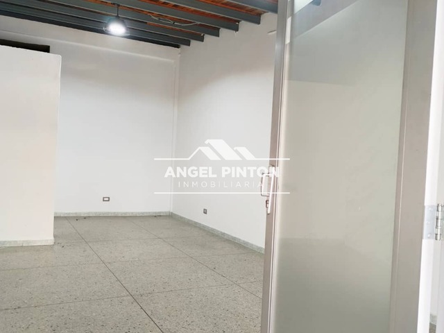 #7604 - LOCAL COMERCIAL para Alquiler en Acarigua - P - 2