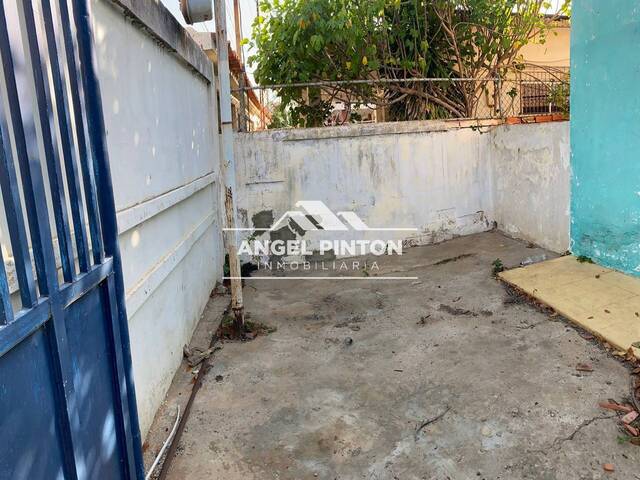 #7617 - CASA COMERCIAL para Venta en Maracaibo - V - 2