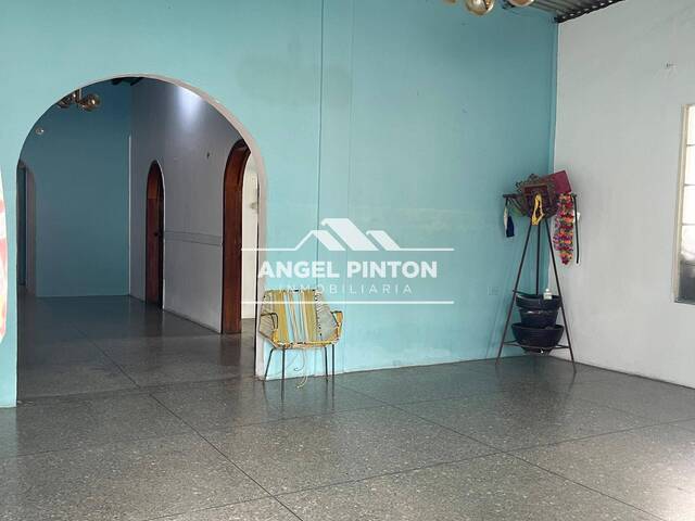 CASA COMERCIAL para Venta en Araure - 4