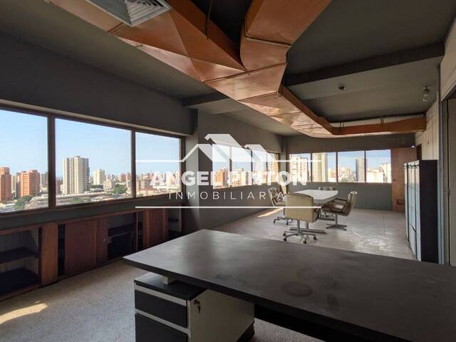 #7643 - OFICINA para Venta en Maracaibo - V - 2