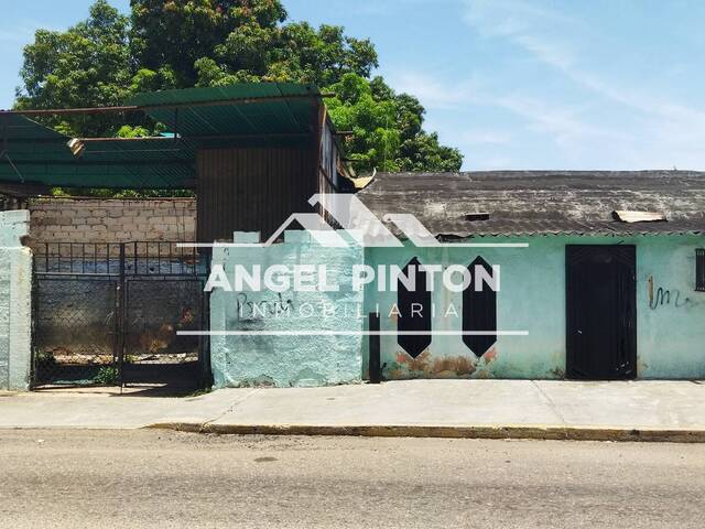 #7664 - CASA COMERCIAL para Alquiler en Maracaibo - V - 1