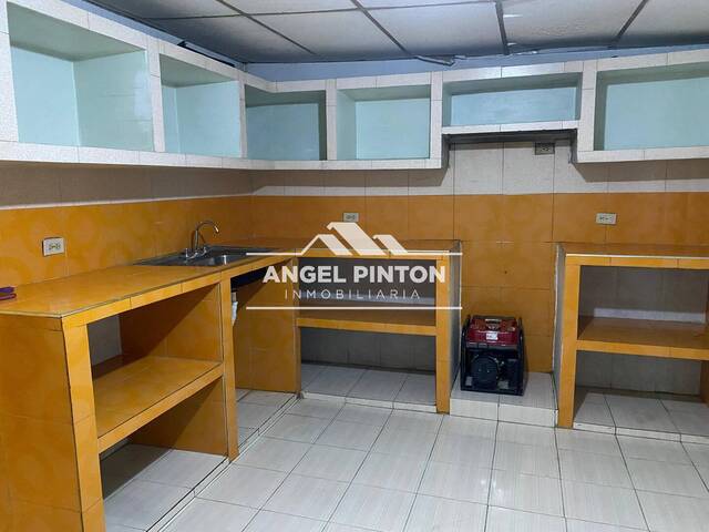 #0010-2025 - CASA-LOCAL para Venta en San Francisco - V - 2