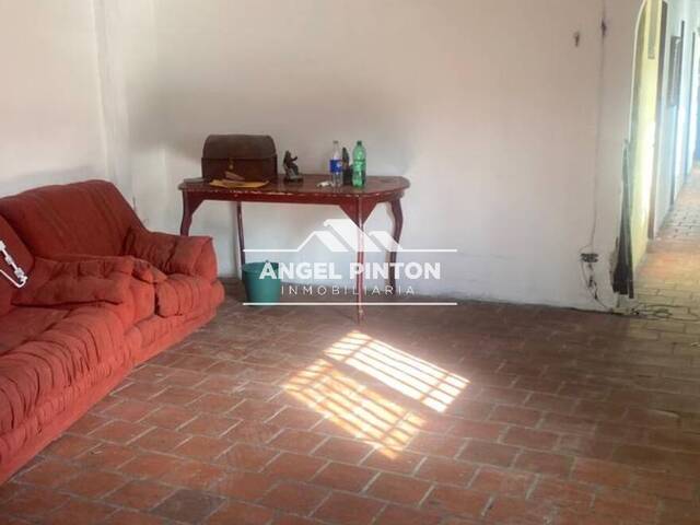 #7663 - CASA para Venta en Caracas - A - 2