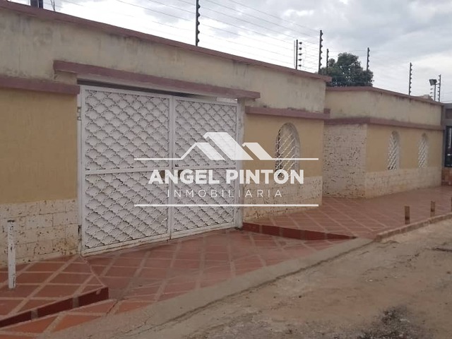 #7590 - CASA para Venta en Maracaibo - V - 1