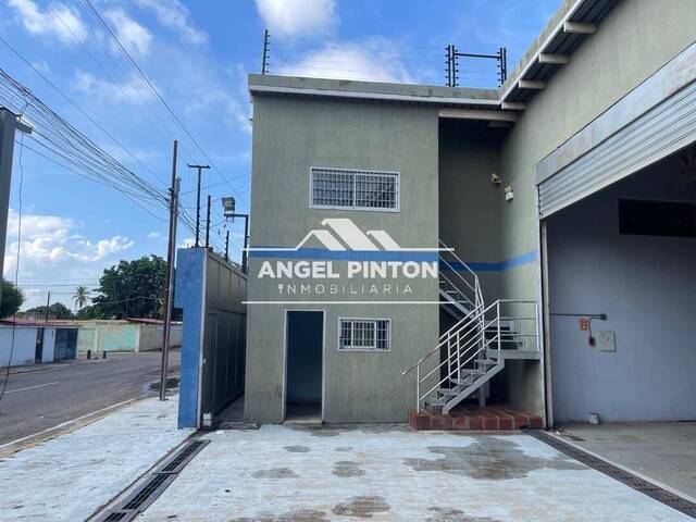 #7699 - GALPÓN / BODEGA para Venta en Maracaibo - V